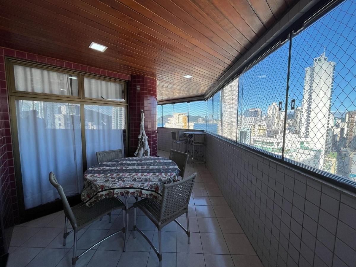 CTW001 - Vista mar e Avenida Brasil, Telas de Proteção, Sacada com Churrasqueira, Garagem Caminhonete, Cozinha Completa e Kit Praia Balneario Camboriu Exterior foto