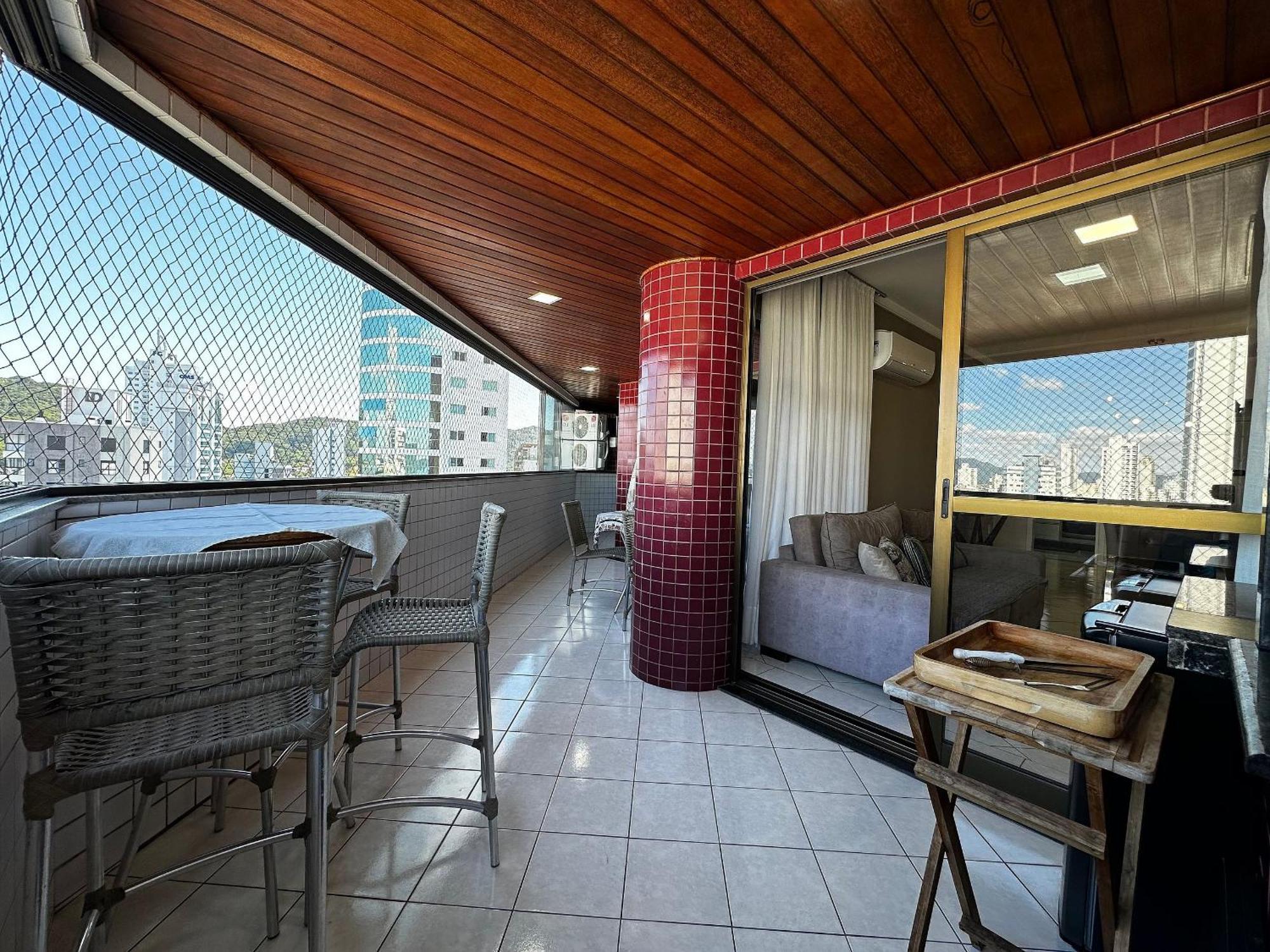 CTW001 - Vista mar e Avenida Brasil, Telas de Proteção, Sacada com Churrasqueira, Garagem Caminhonete, Cozinha Completa e Kit Praia Balneario Camboriu Exterior foto