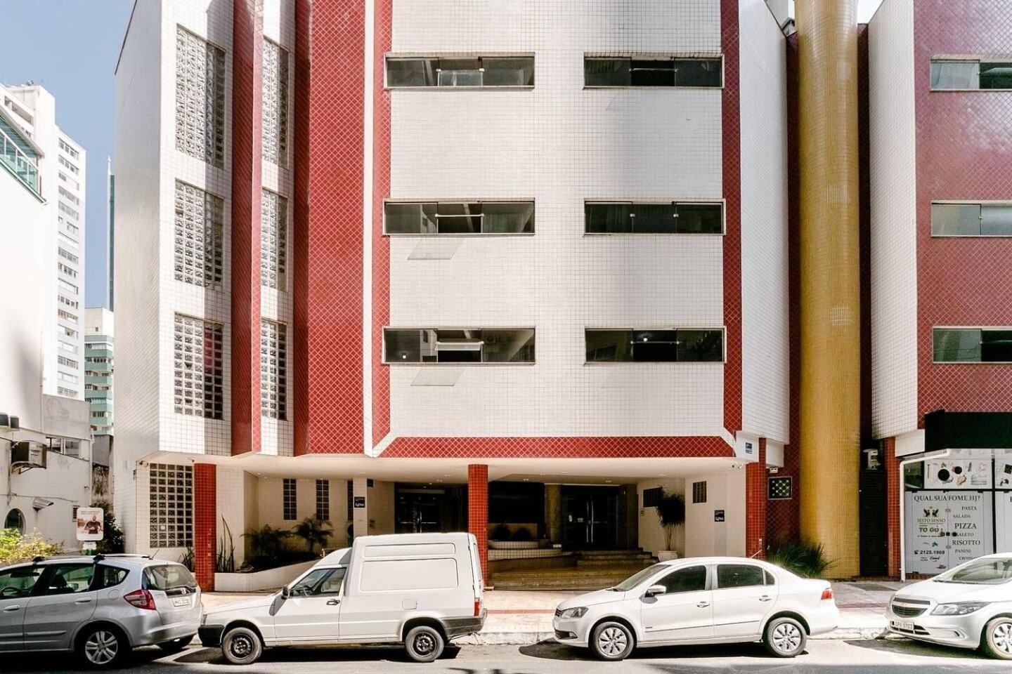 CTW001 - Vista mar e Avenida Brasil, Telas de Proteção, Sacada com Churrasqueira, Garagem Caminhonete, Cozinha Completa e Kit Praia Balneario Camboriu Exterior foto